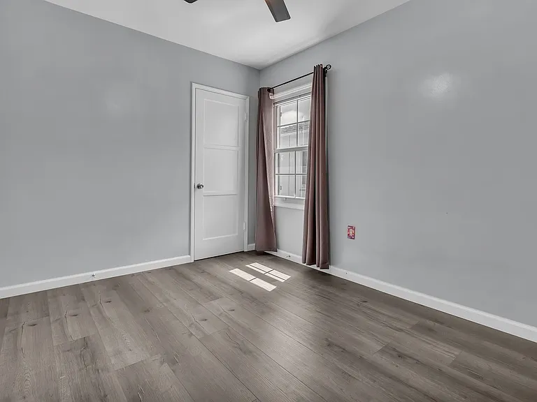 6415 W 87th St — Photo 14