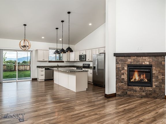 4th image of 3129 Tradewind Ln