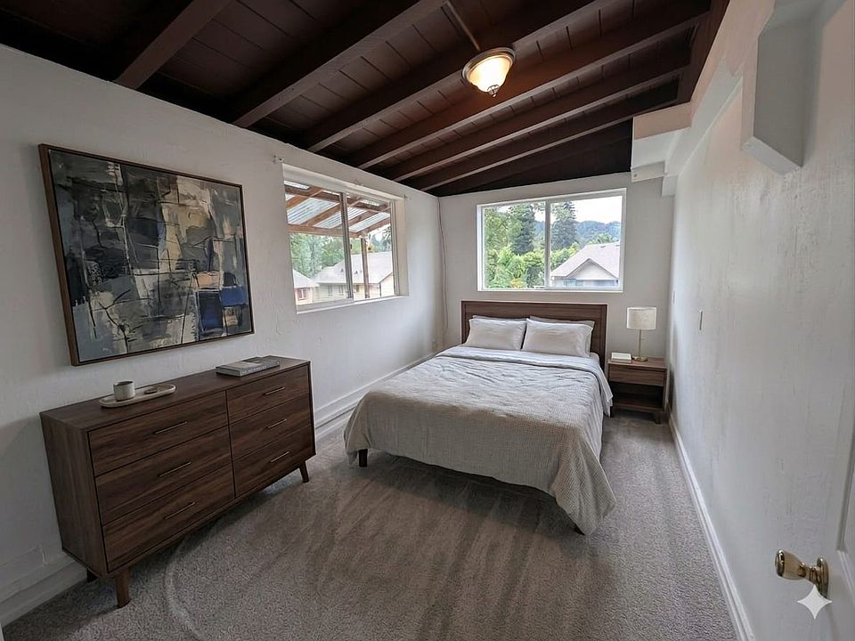 1st image of 14301 Mill Ct #3