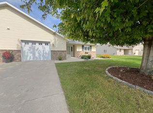 1606 Upper Trentwood Cir NE, Willmar, MN 56201