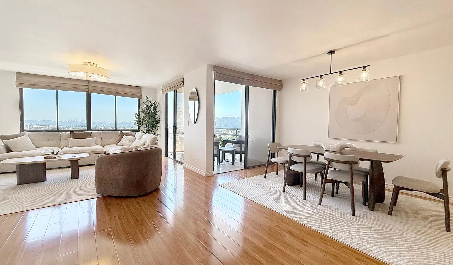 3 bed, 1592 sqft, $8,850 — Photo 2