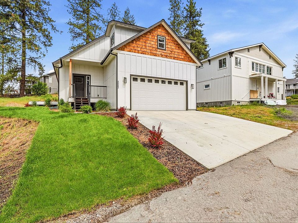 1st image of 40083 Lake Terrace Ct