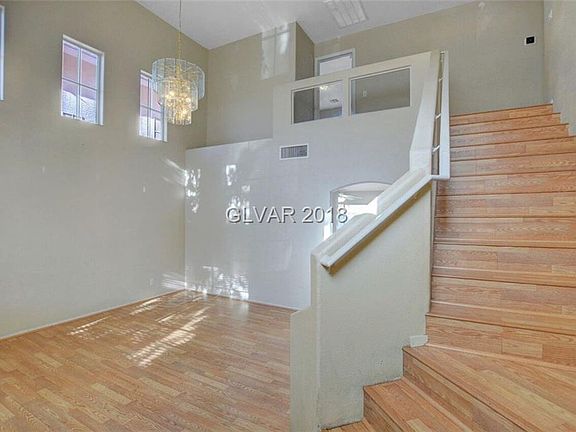 3rd image of 8116 Spice Island Ct