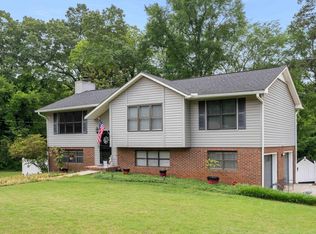 860 Torrey Pines Cir, Birmingham, AL 35215