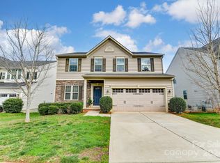5703 Selkirkshire Rd, Charlotte, NC 28278