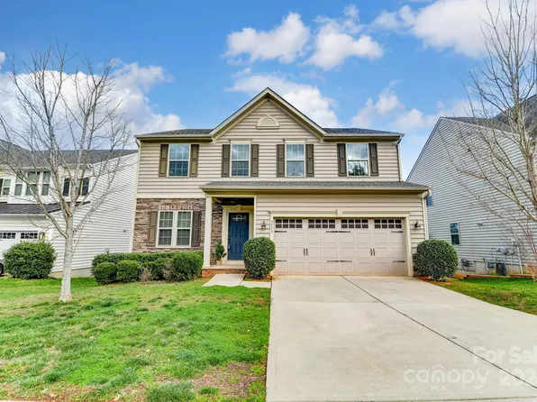 5703 Selkirkshire Rd, Charlotte, NC 28278