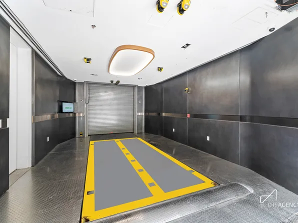 520 West 28th Street image 19 of 23