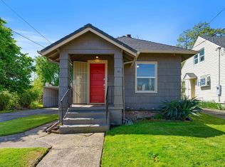 832 N Stafford St, Portland, OR 97217