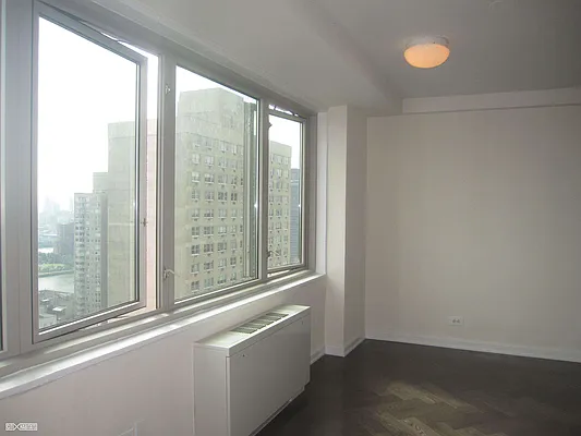 Rented by Citi Habitats | media 8