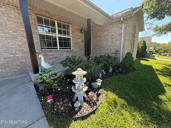 2nd image of 8134 Marsala Ln