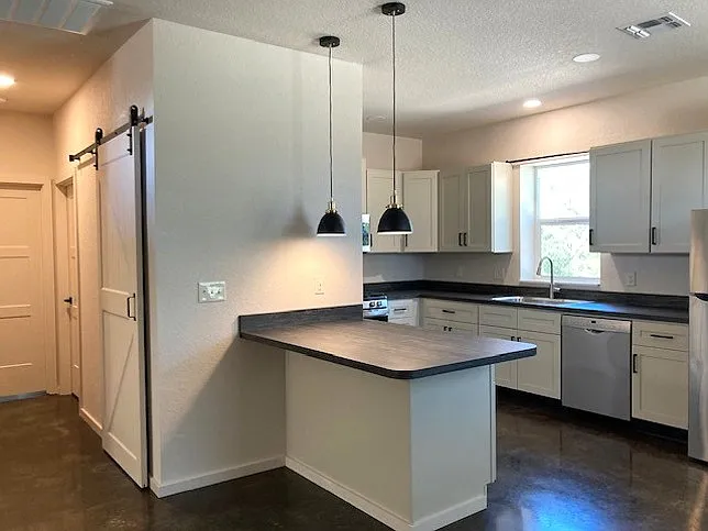 269 Garrison Rd — Photo 3