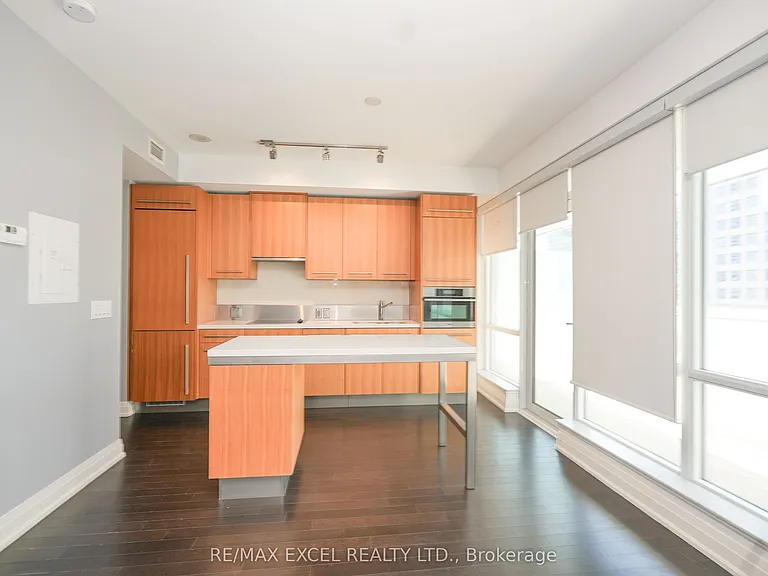 80 John St #1802 — Photo 4
