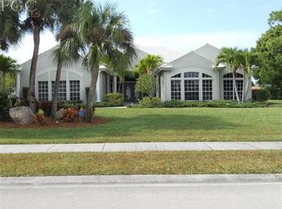 16100 Kelly Cove Dr, Fort Myers, FL 33908