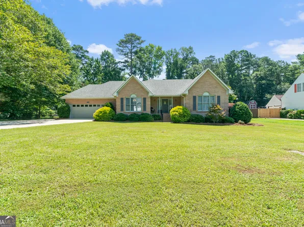 192 Rivoli Lndg, Macon, GA 31210