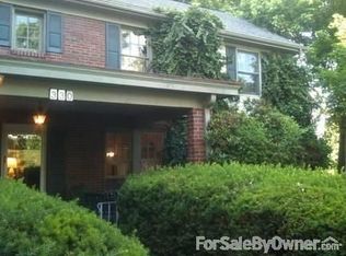 330 Atlanta Dr, Pittsburgh, PA 15228