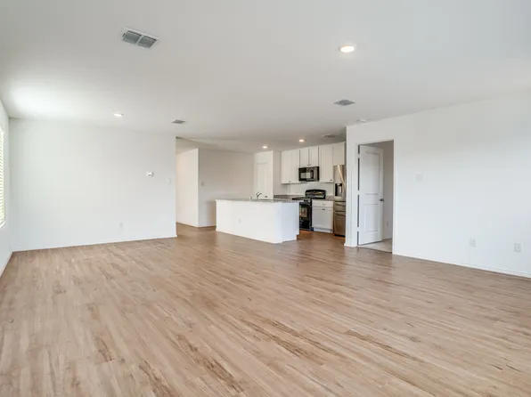 1201 Catclaw Rd, Princeton, TX 75407