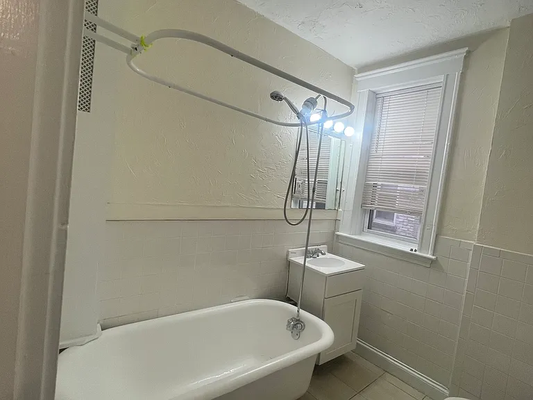 520 Cambridge St #U5 — Photo 5