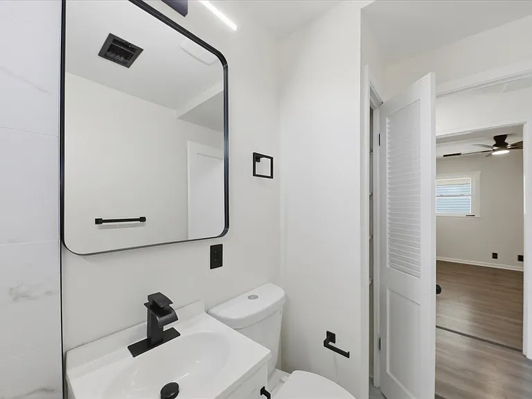 6128 Red Bank Rd — Photo 9