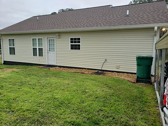 2nd image of 2225 County Road 118