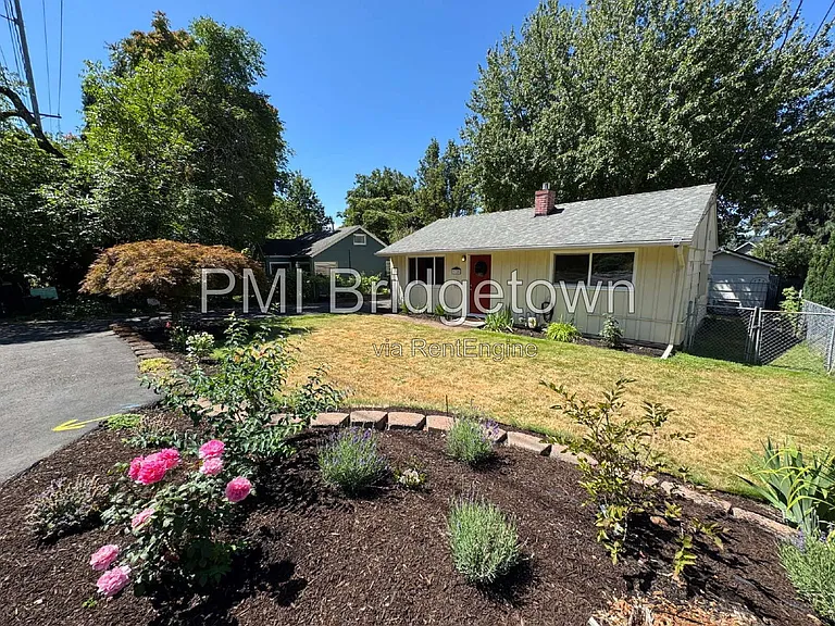 9725 SE 29th Ave — Photo 2