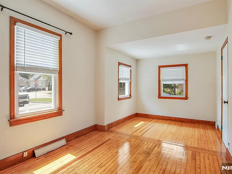 28 Cedar Grove Rd — Photo 13