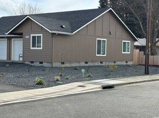 981 Doneen Ln #A, Grants Pass, OR