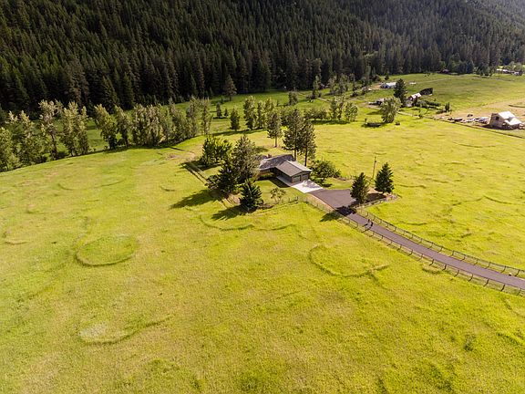 4th image of 10365 Miller Creek Rd