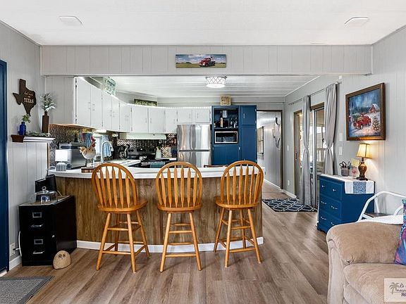 5th image of 27373 Washington Ave #50