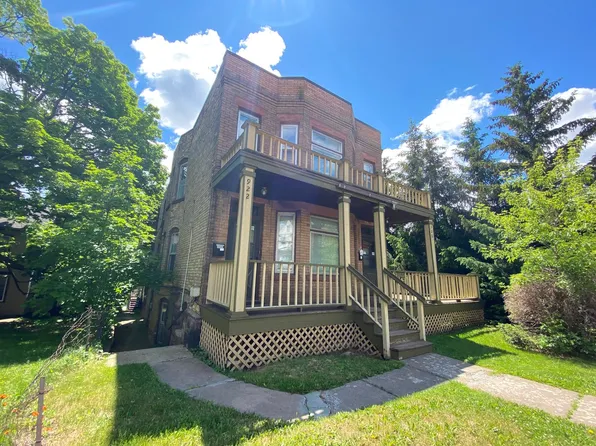922 E 5th St, Duluth, MN 55805