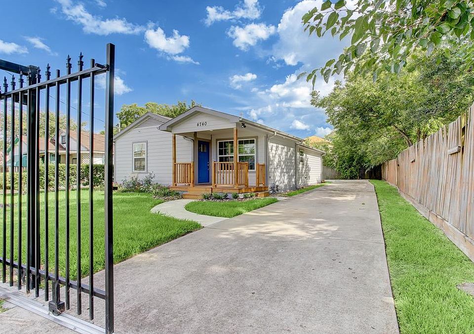 1st image of 4740 Redbud St