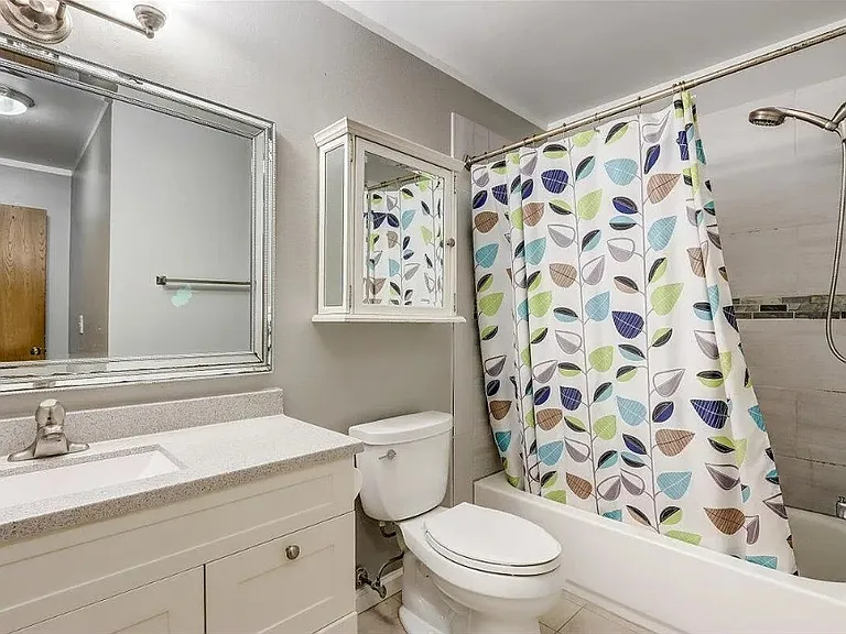 6329 W Nebraska Ave #202 — Photo 6