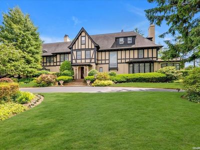 1 Meadow Drive, Lawrence, NY, 11559
