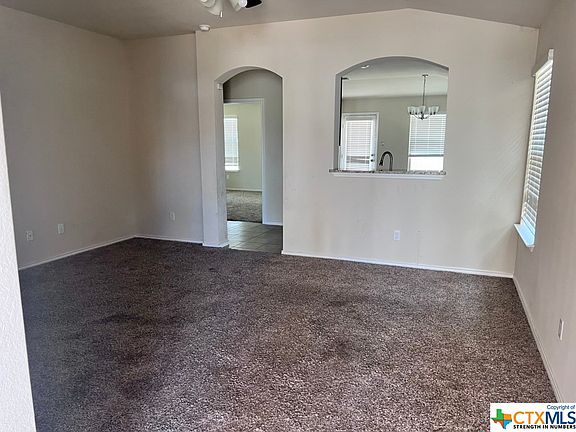 4th image of 8911 Stonehollow Dr