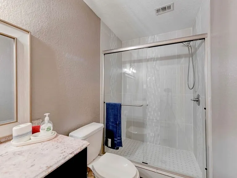 5203 Lions Gate Ln — Photo 12