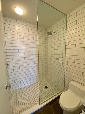 Rented by R New York | media 12