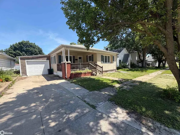 409 S 15th St, Centerville, IA 52544