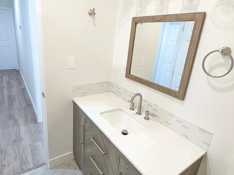 12602 Foxley Dr — Photo 17