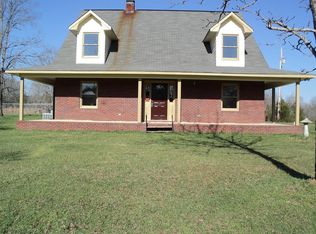 148 Epps Ct, Seale, AL 36875