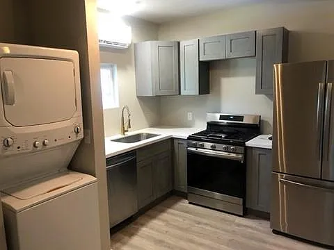 5105 Sherman St #6 — Photo 6