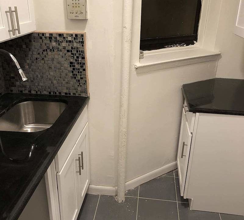 2nd image of 361 E 10th St APT 25
