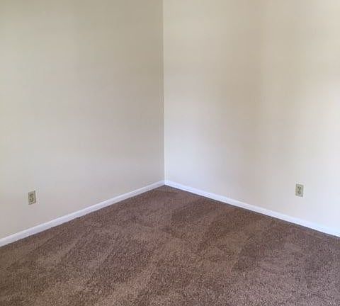 2nd image of 1602 Victory St APT D