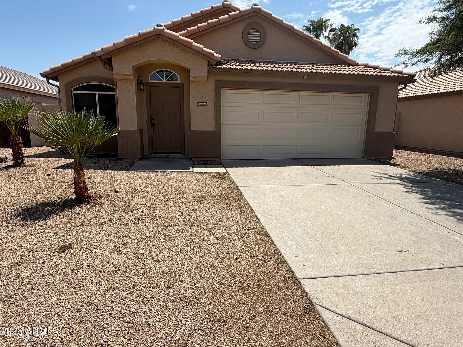 3 bed, 2.0 bath, 1438 sqft, $2,300 — Photo 1