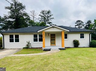 2649 Oak Cir, Ellenwood, GA 30294
