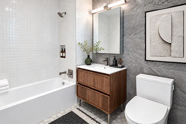 Bathroom, photo 1