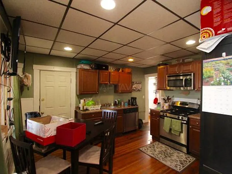 363 Beacon St #2 — Photo 3