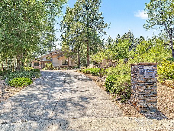 3rd image of 2644 N Sandstone Way