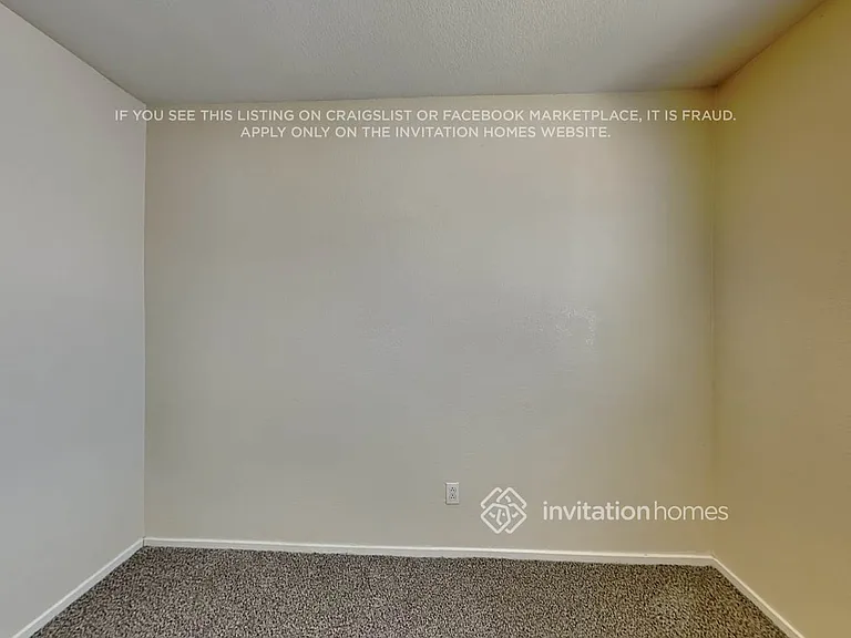 7261 Gold Find Ct — Photo 16