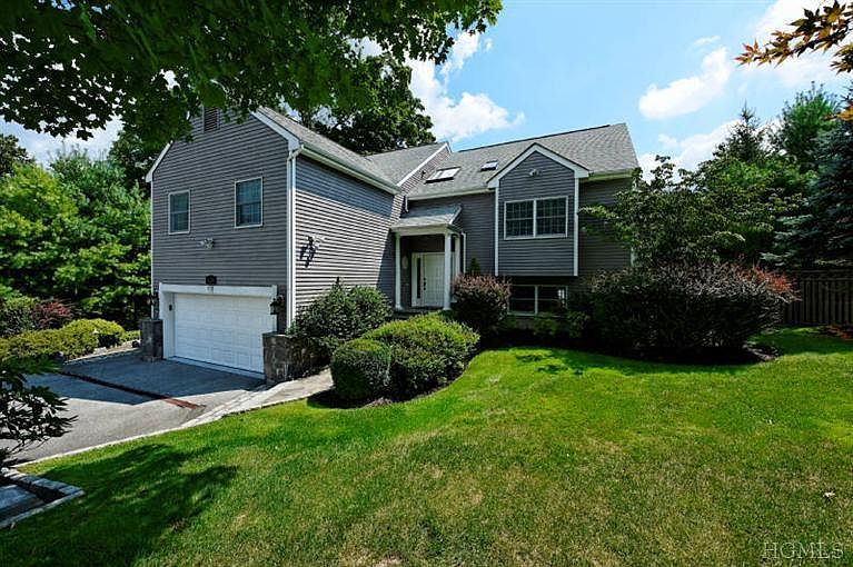 1st image of 192 Mahopac Ave