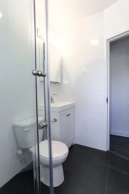 Rented by Dynamik Realty | media 21