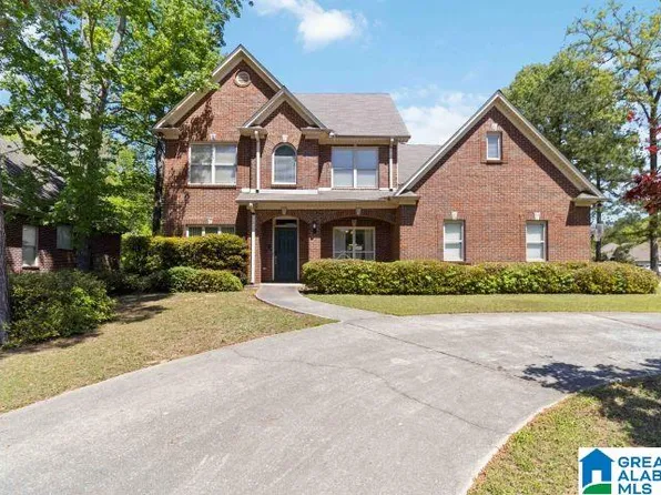 113 Red Bay Dr, Maylene, AL 35114